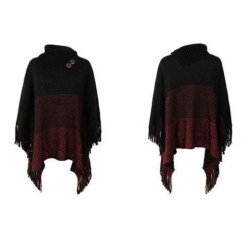 Warme Poncho met Knopen