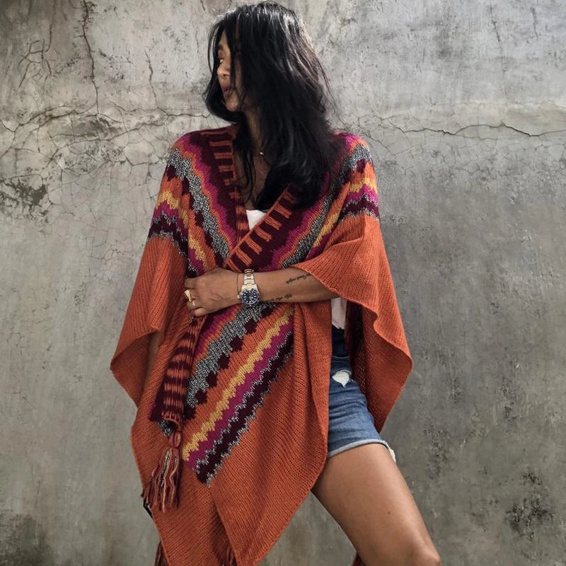 Peruaanse Gebreide Poncho met Zigzagstrepen