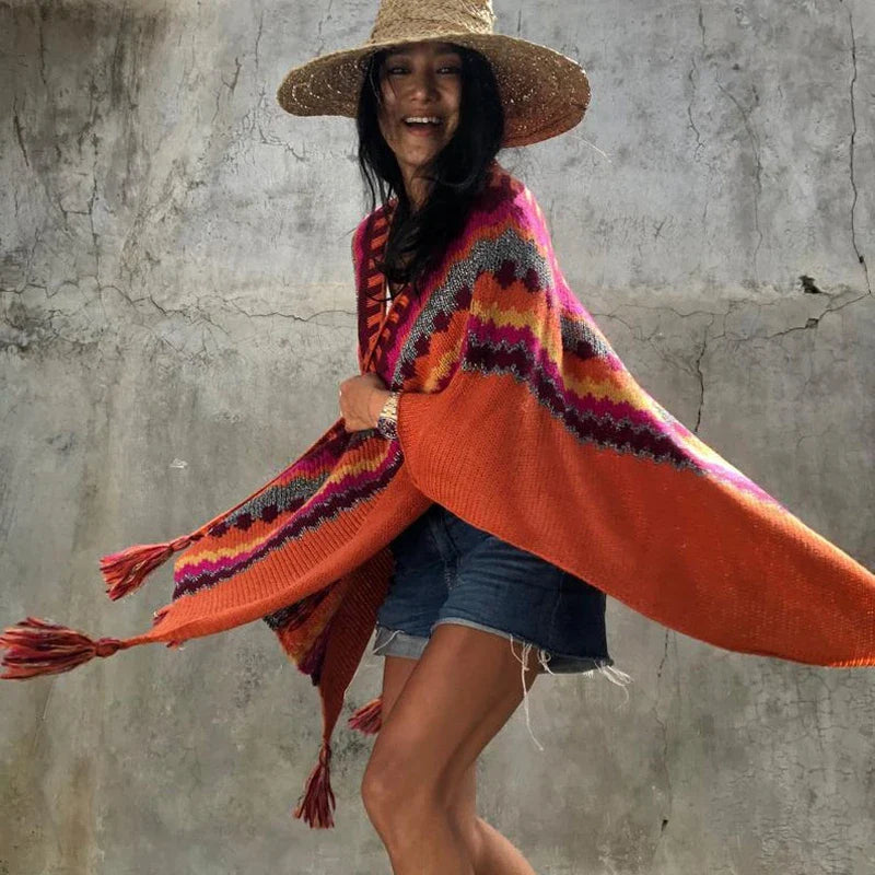 Peruaanse Gebreide Poncho met Zigzagstrepen