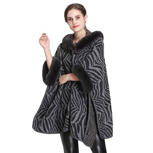 Dames Poncho met Bontkraag en Bontmouwen